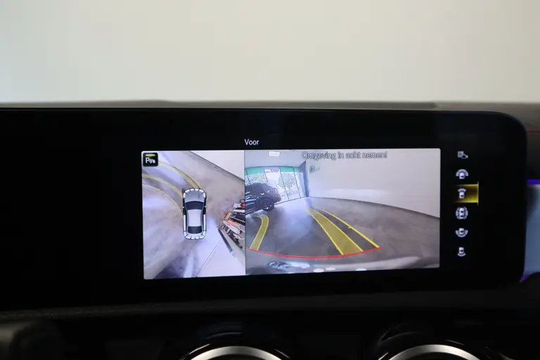 Mercedes-Benz CLA-Klasse 220 d AMG Line Panoramadak Burmester Multibeam-led afbeelding 20