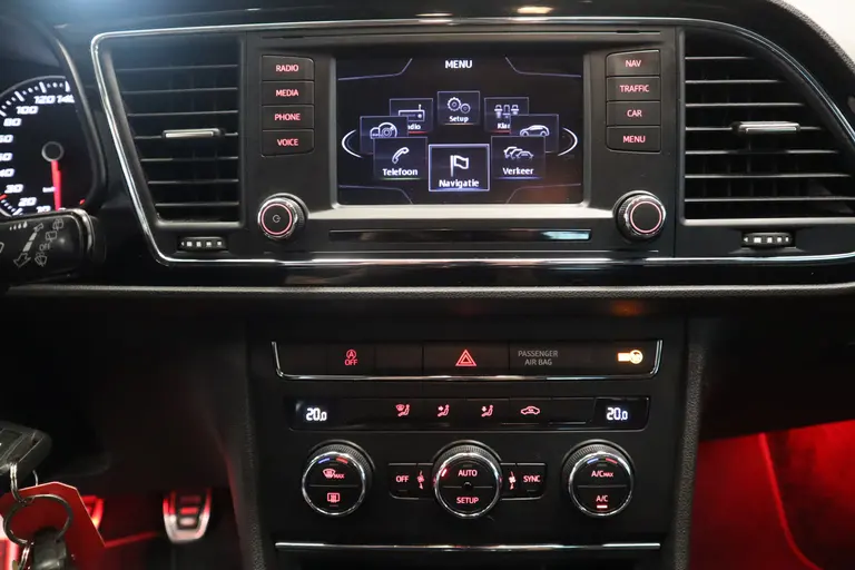 SEAT Leon 1.2 TSI Style 5-Drs. Navigatie CruiseControl afbeelding 7