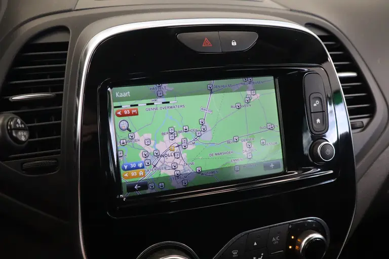 Renault Captur 0.9 TCe Intens Navigatie 17 LMV Climate Control Cruise Control Two tone lak !! 2e Pinksterdag zijn wij geopend van 12.00 tot 17.00u !! afbeelding 13