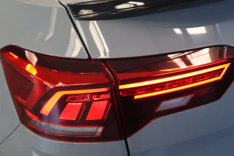 Volkswagen T-Roc Cabrio 1.5 TSI R-Line Leder VCP Dynaudio Full-led afbeelding 5
