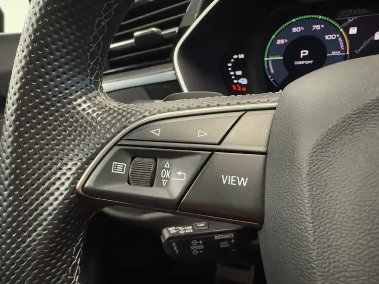 Audi Q3 45 TFSI e S edition Panorama 20LMV Climate Control Navigatie afbeelding 12