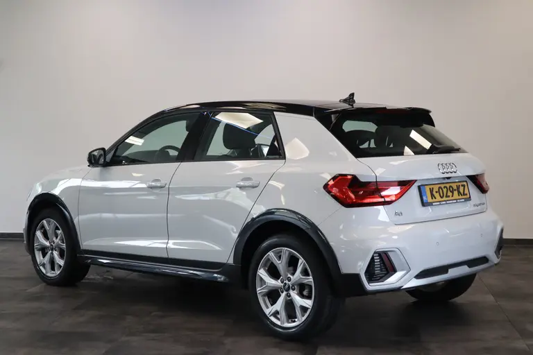 Audi A1 citycarver 30 TFSI epic Airco Cruise Control 17 LMV PDC VCP DAB+ 24 maanden garantie mogelijk (*vraag naar de voorwaarden) afbeelding 3