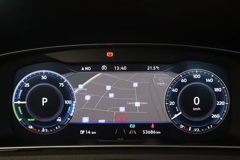 Volkswagen Golf 1.4 TSI PHEV GTE Cruise ACC Panodak 18" LM Stoelverwarming Climate Navi Carplay/Android afbeelding 20