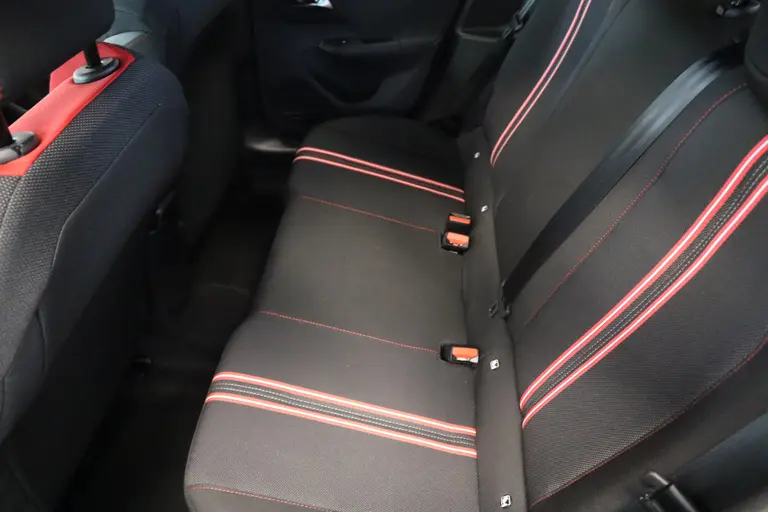 Opel Corsa 1.2 Turbo GS Navigatie Cruise Control 16LMV Two tone Color PDC Achteruit camera 24 maanden garantie mogelijk (*vraag naar de voorwaarden) afbeelding 18