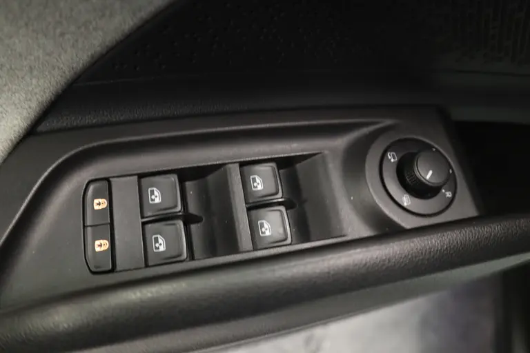 Skoda Enyaq iV 80 First Edition High Panoramadak HUD VCP Navi Clima Cruise Camera 21"LM afbeelding 19