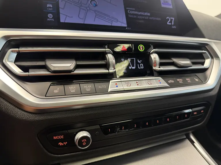 BMW 3-serie 330e eDrive Edition ACC Head-Up Harman Kardon Schuif/Kanteldak 24 maanden garantie mogelijk (*vraag naar de voorwaarden) afbeelding 22