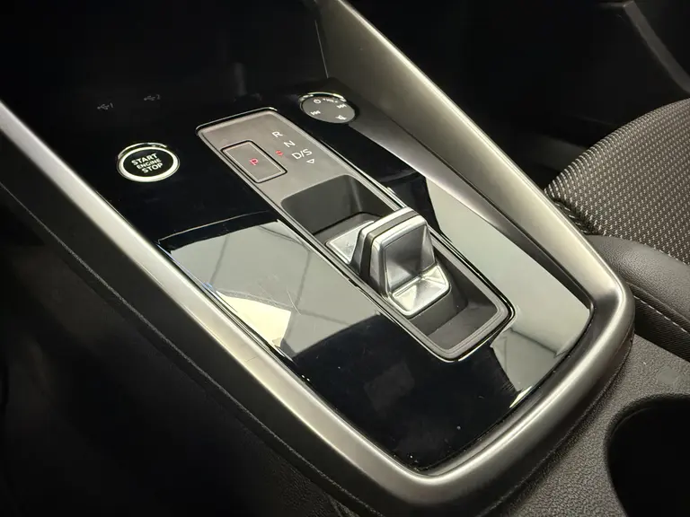 Audi A3 Limousine 30 TFSI S edition 2x S-Line Full-led Navigatie * 2e Paasdag zijn wij geopend van 12:00 tot 17:00uur! * afbeelding 17