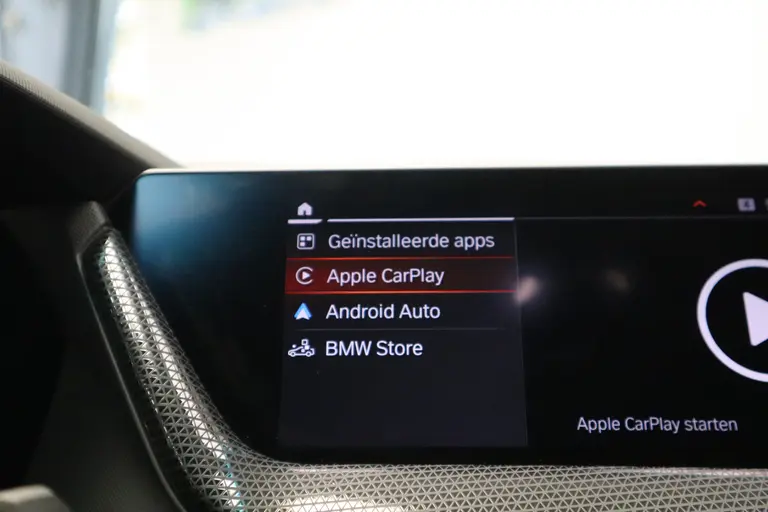BMW 1-serie 118i Executive Edition 5-deurs Automaat (136pk) Live Cockpit Professional afbeelding 16