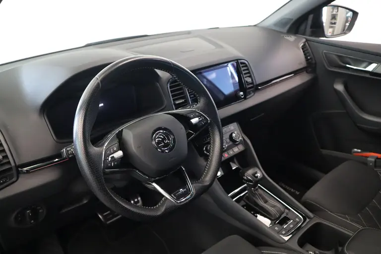 Skoda Karoq 1.5 TSI ACT Sportline Business CruiseControl Trekhaak Full-led afbeelding 11