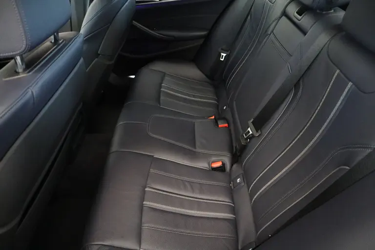 BMW 5 Serie 530e iPerformance High Executive Panoramadak VCP, Climate Control, Cruise Control, Lane Assist, afbeelding 26