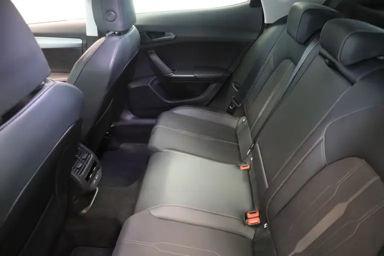 CUPRA Formentor 1.4 TSI e-Hybrid Essential Adaptive-Cruise Full-led VCP afbeelding 21