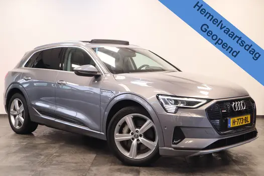 Audi e-tron e-tron 50 quattro Launch edition plus 71 kWh Memory Keyless Go/Start ACC ECC Carplay * Hemelvaartsdag geopend van 12:00 tot 17:00u *