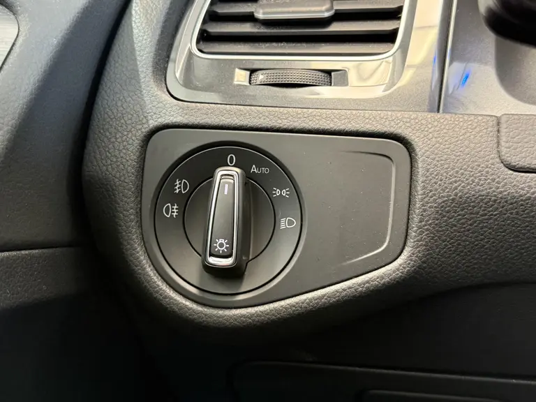 Volkswagen Golf 1.4 TSI Highline Panoramadak Navigatie Full-led 150pk! * 2e Paasdag zijn wij geopend van 12:00 tot 17:00uur! * afbeelding 16