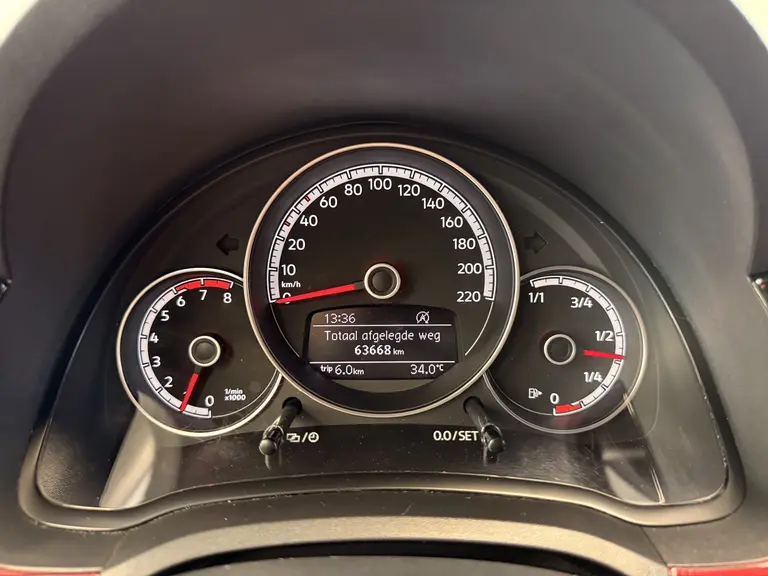Volkswagen up! 1.0 TSI GTI 5-Drs. ClimateControl Stoelverwarming 17'lmv afbeelding 13