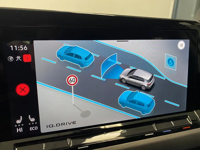 Volkswagen Golf 1.4 eHybrid Style VCP Navigatie Cruise Control 17LMV Sfeerverlichting Flippers bediening * 2e Paasdag zijn wij geopend van 12:00 tot 17:00uur! * afbeelding 23
