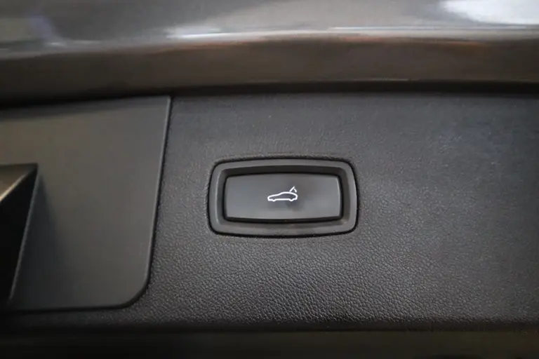 Porsche Cayenne 3.0 E-Hybrid BOSE Sport Chrono Leder Schuif/kanteldak Magnum afbeelding 9