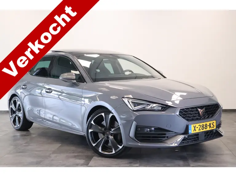 CUPRA Leon 2.0 TSI  VZ Performance 300PK Panoramadak Navigatie Apple-CarPlay 19'lmv VCP PDC Beats Audio afbeelding 1