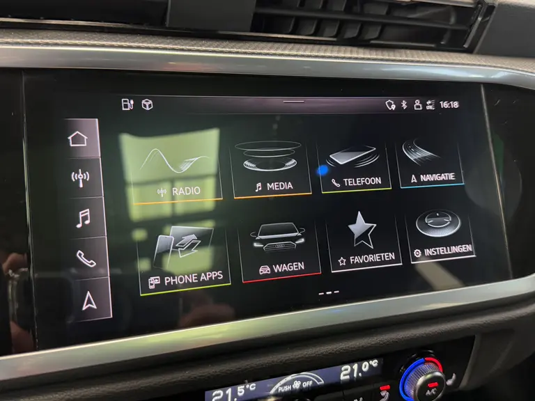 Audi Q3 45 TFSI e S edition Panorama 20LMV Climate Control Navigatie afbeelding 21