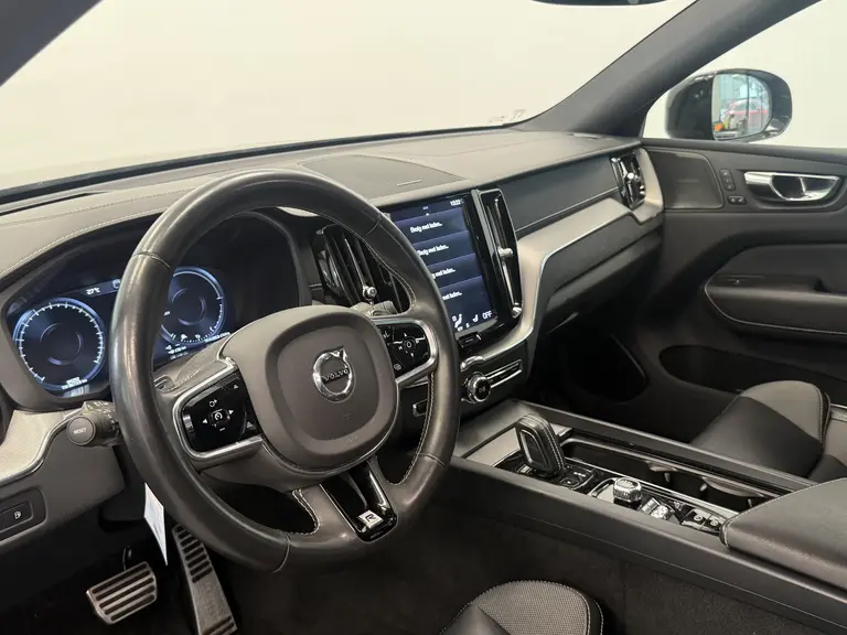 Volvo XC60 2.0 T8 Twin Engine AWD Inscription 390PK Harman/Kardon afbeelding 6