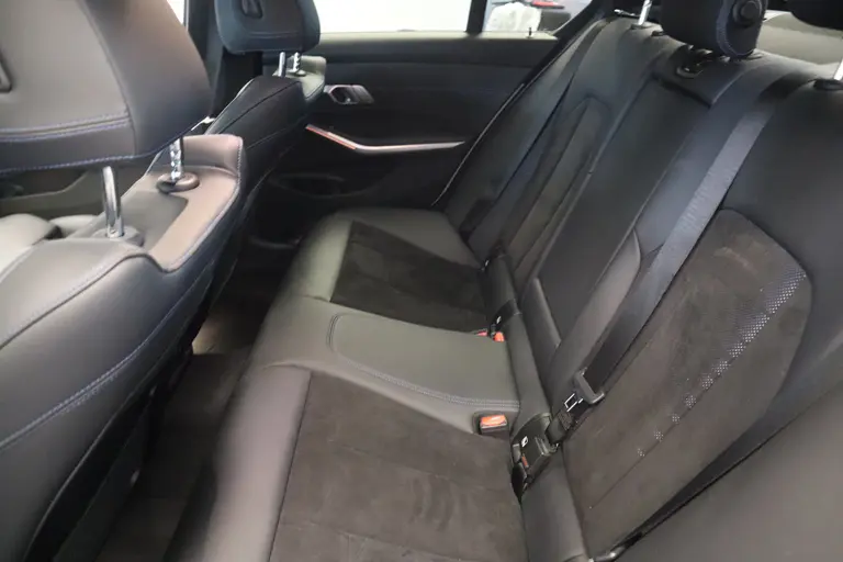 BMW 3-serie M340i xDrive High Executive Hi-Fi Laser LED 374PK! 19''LM afbeelding 22