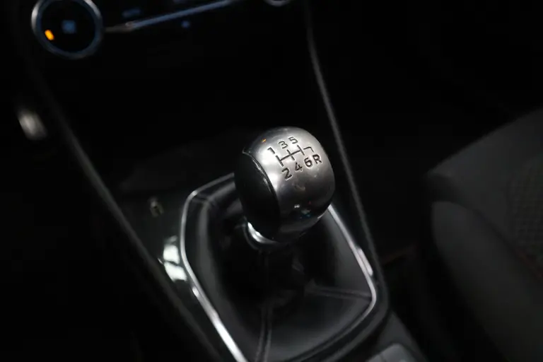 Ford Fiesta 1.0 EcoBoost ST-Line Cruise/Climate Carplay 18''LM Trekhaak afbeelding 16