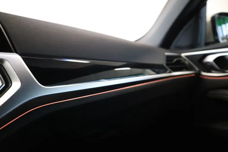 BMW 4 Serie Cabrio M440i xDrive High Executive 374PK Navigatie 360Camera Volleder Apple carplay 19LMV Head up afbeelding 23
