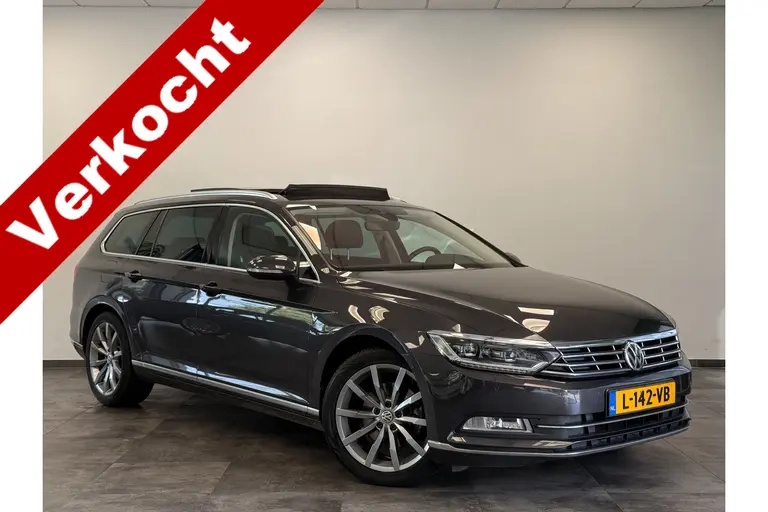 Volkswagen Passat Variant 1.5 TSI Highline Panoramadak Navigatie Full-led !! 2e Pinksterdag zijn wij geopend van 12.00 tot 17.00u !! afbeelding 1