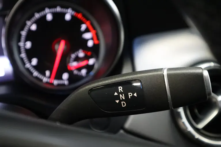 Mercedes-Benz CLA-Klasse Shooting Brake 180 Business Solution Navigatie CruiseControl 18'lmv afbeelding 12