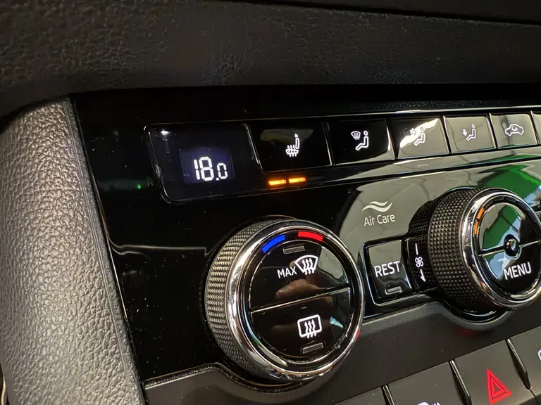 Skoda Kodiaq 1.5 TSI Sportline Business Full-led Adaptive-Cruise 20"lmv 24 maanden garantie mogelijk (*vraag naar de voorwaarden) afbeelding 23