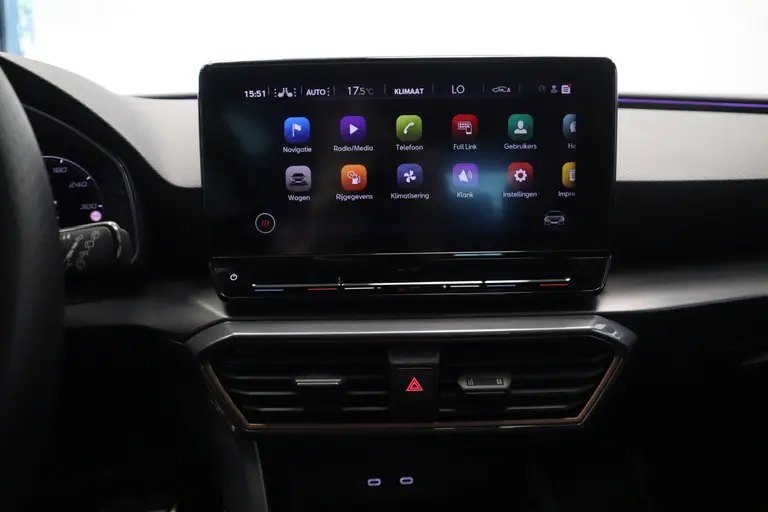 CUPRA Leon 2.0 TSI  VZ Performance 7 Automatic 300PK Panoramadak Navigatie Apple-CarPlay 19'lmv VCP PDC Beats Audio afbeelding 18