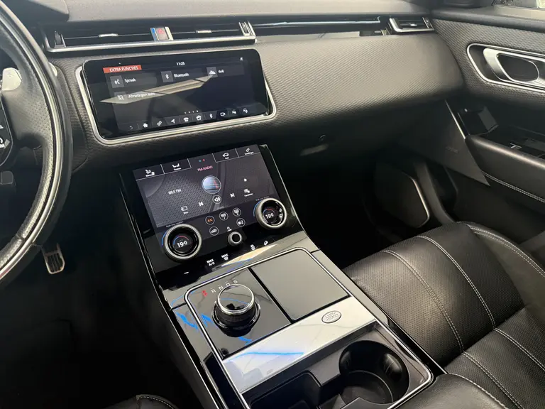 Land Rover Range Rover Velar 2.0 P250 Turbo AWD SE Cruise/Climate Panoramadak Meridian R-Dynamic afbeelding 27