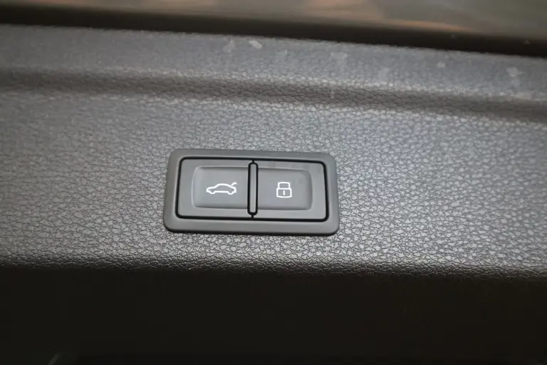 Audi Q3 Sportback 45 TFSI e S Edition Cruise/Climate Panoramadak PDC Navi Leder Sonos Sound afbeelding 8