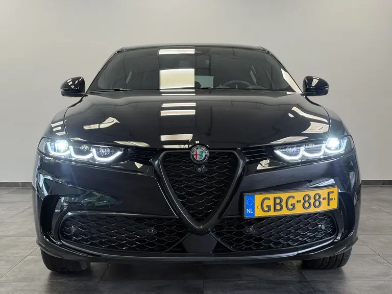 Alfa Romeo Tonale 1.5T Hybrid Veloce ACC Stoelventilatie 360 camera NAP 1e eigenaar afbeelding 6