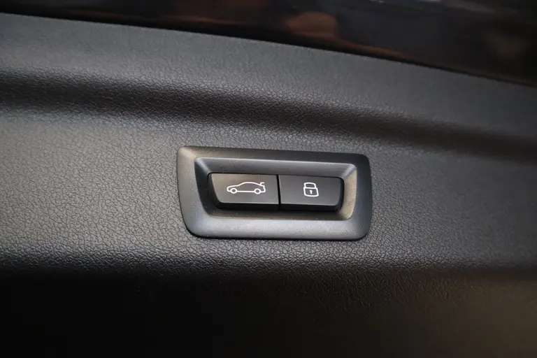 BMW 2 Serie Active Tourer 225e xDrive M-Sport HUD Keyless Go/Start 360 camera LED afbeelding 7