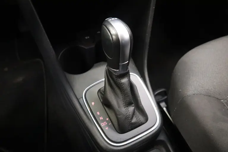Volkswagen Polo 1.2 TSI Comfortline AIrco, 15LMV Cruise Control afbeelding 8