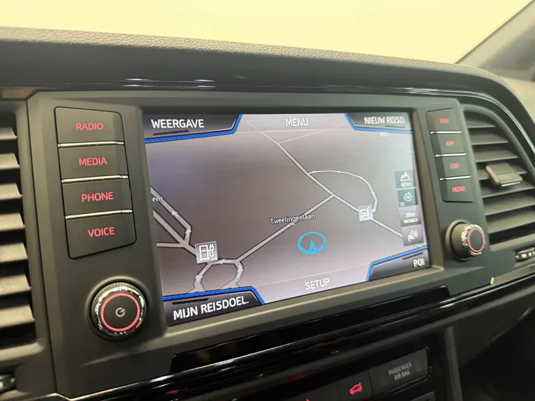 CUPRA Ateca 2.0 TSI 4DRIVE 300pk! Adaptive Cruise Navigatie Full-led !! 2e Pinksterdag zijn wij geopend van 12.00 tot 17.00u !! afbeelding 14