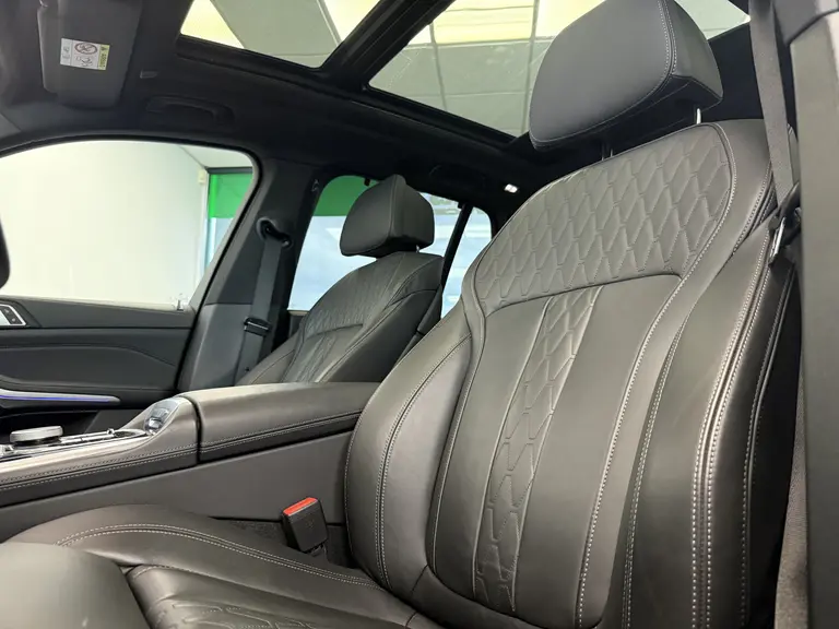 BMW X5 xDrive50e M Sport laser light HUD panodak H&K Shadow Line afbeelding 15