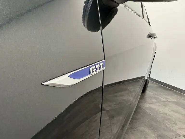 Volkswagen Golf 1.4 TSI GTE ACC PDC Panoramadak Blind Spot 18"LM afbeelding 7