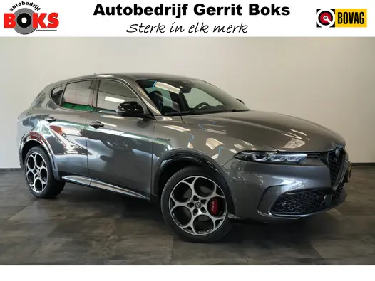 Alfa Romeo Tonale 1.5T Hybrid Veloce Schakelpaddles Draadloze Lader Stoelventilatie 24 Maanden garantie* (Vraag naar de voorwaarden)