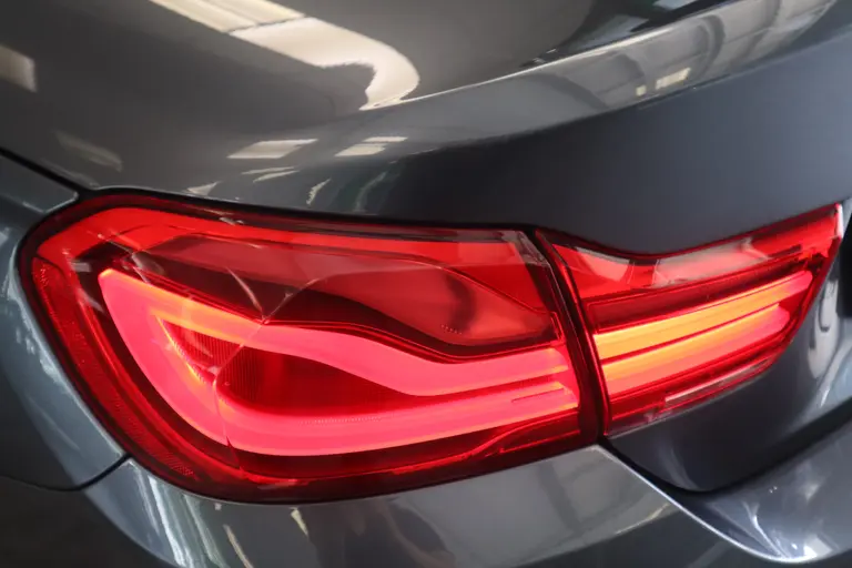 BMW 4 Serie Cabrio 420i High Executive M-sport Leder Head-up Full-led Navigatie afbeelding 4