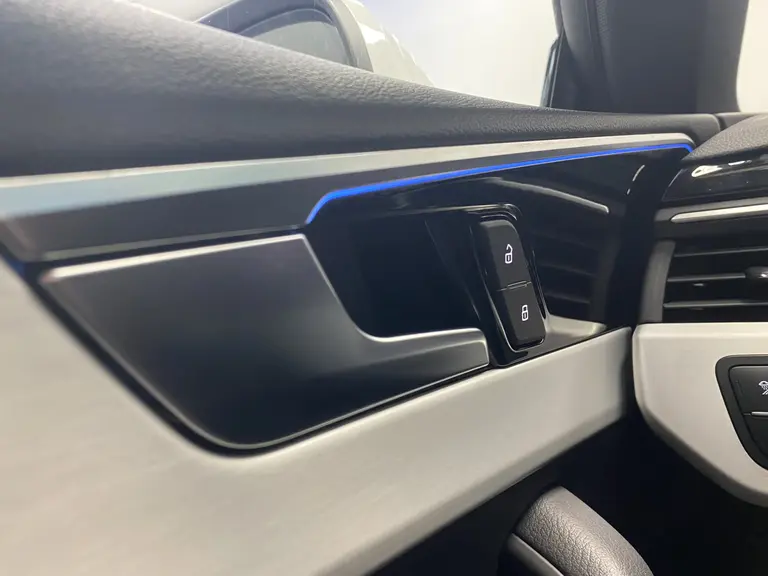 Audi A5 Sportback 40 TFSI quattro S edition Competition Panoramadak CruiseControl Navigatie 20'lmv VCP 2 Jaar garantie mogelijk* ( vraag naar de voorwaarde) afbeelding 23