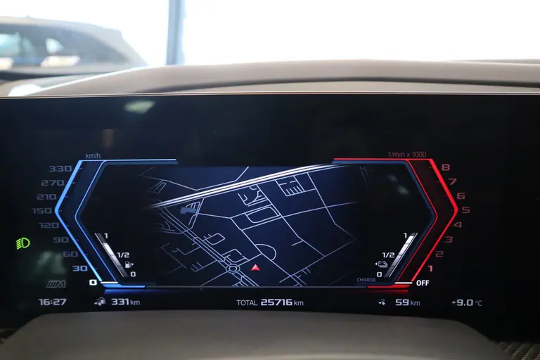BMW XM PHEV 30 kWh Bowers & Wilkins 23''LM inidivual leder Trekhaak NL Auto * 2e Paasdag zijn wij geopend van 12:00 tot 17:00uur! * afbeelding 22