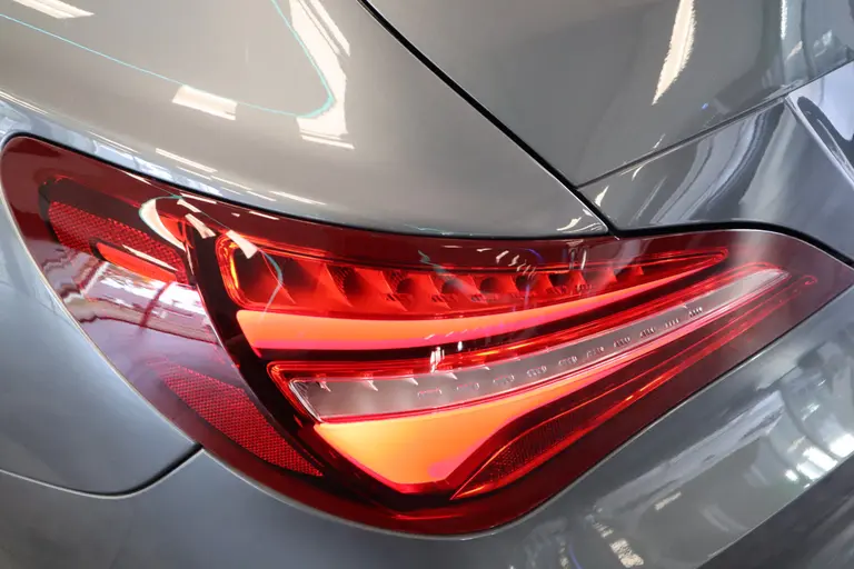 Mercedes-Benz CLA-Klasse Shooting Brake 180 AMG Full-led Navigatie 18'lmv * 2e Paasdag zijn wij geopend van 12:00 tot 17:00uur! * afbeelding 6