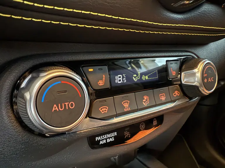 Nissan Juke 1.0 DIG-T Kiiro Navigatie Cruise Control Stoelverwarming 19LMV afbeelding 14