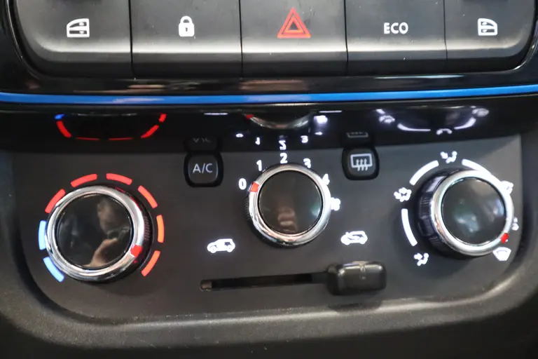 Dacia Spring Business 27 kWh Navigatie Airco lmv afbeelding 10