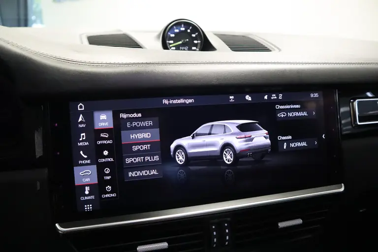 Porsche Cayenne 3.0 E-Hybrid BOSE Sport Chrono Leder Schuif/kanteldak Magnum afbeelding 20