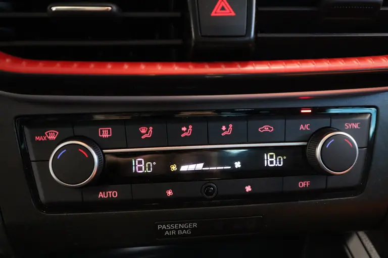 SEAT Ibiza 1.0 EcoTSI FR 5-Drs. Full-led CruiseControl ClimateControl afbeelding 12