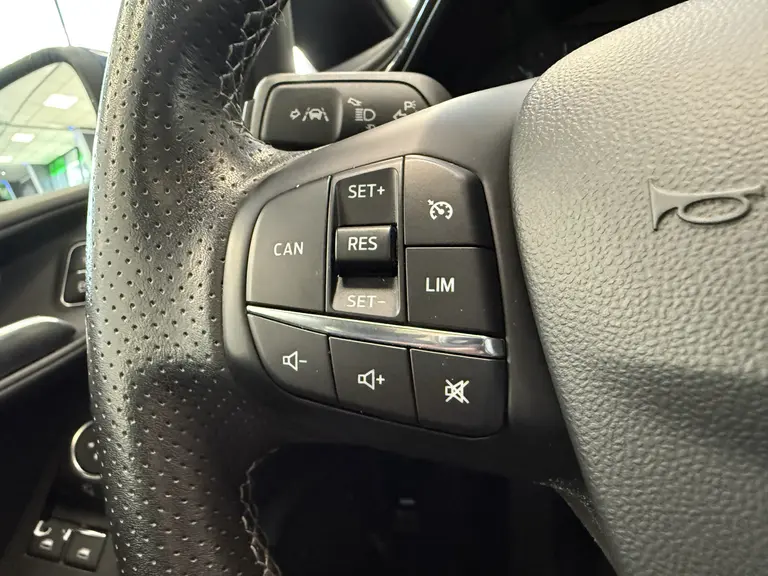 Ford Fiesta 1.0 EcoBoost ST-Line 5-Drs. Panoramadak Navigatie * 2e Paasdag zijn wij geopend van 12:00 tot 17:00uur! * afbeelding 11