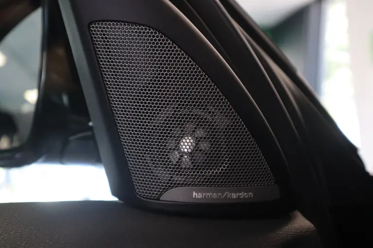 BMW X1 xDrive25i High Executive ACC PDC Head-Up Harman Kardon Schuif/Kanteldak afbeelding 19