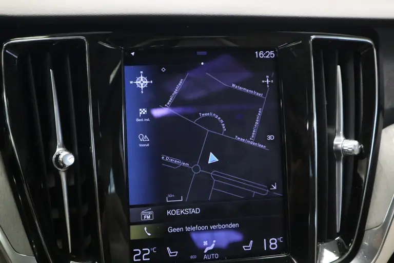 Volvo V60 2.0 B3 Inscription Panoramadak Navigatie Adaptive-Cruise afbeelding 18